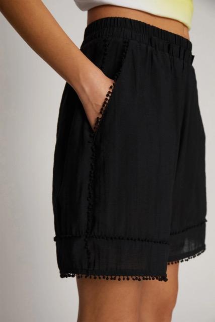 Munthe -Ohimo short