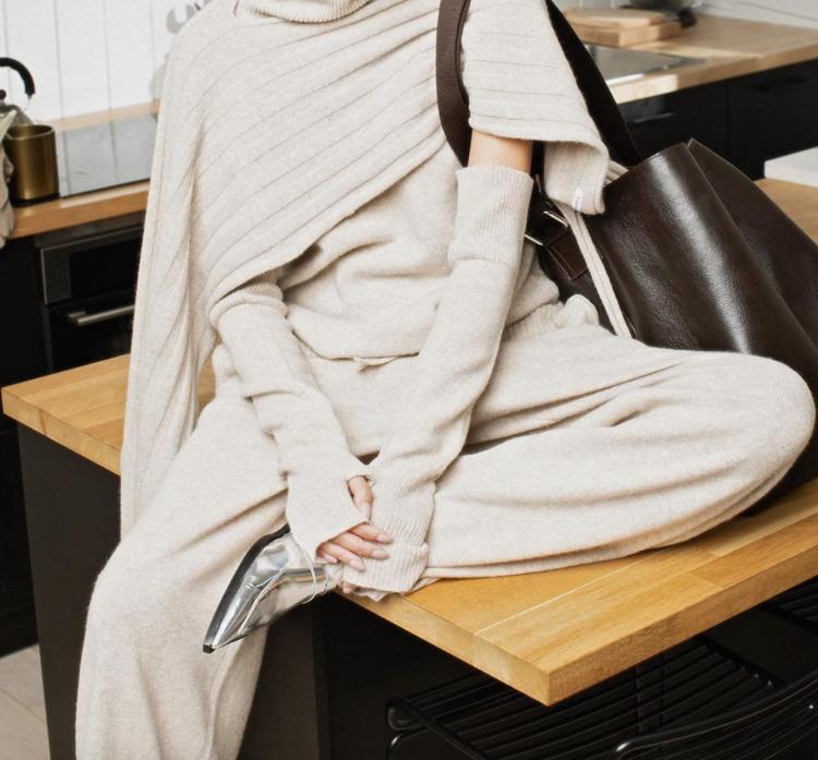 Rabens Saloner - Dianne