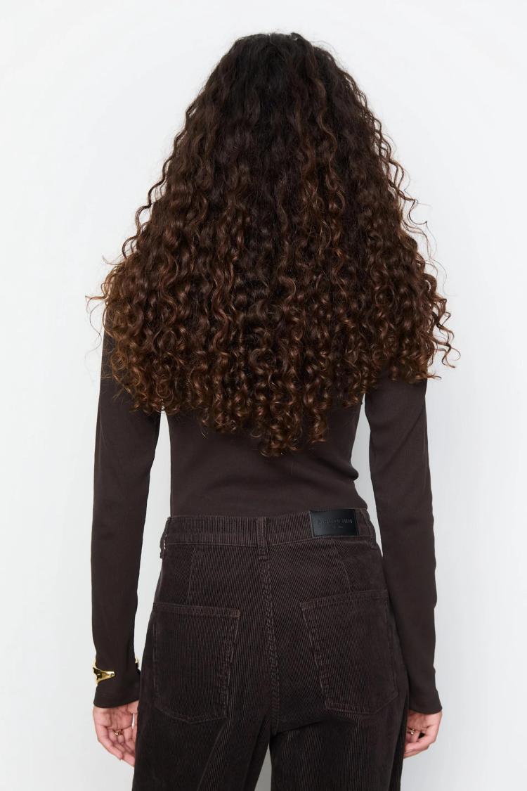 Camilla Phil - Joshua