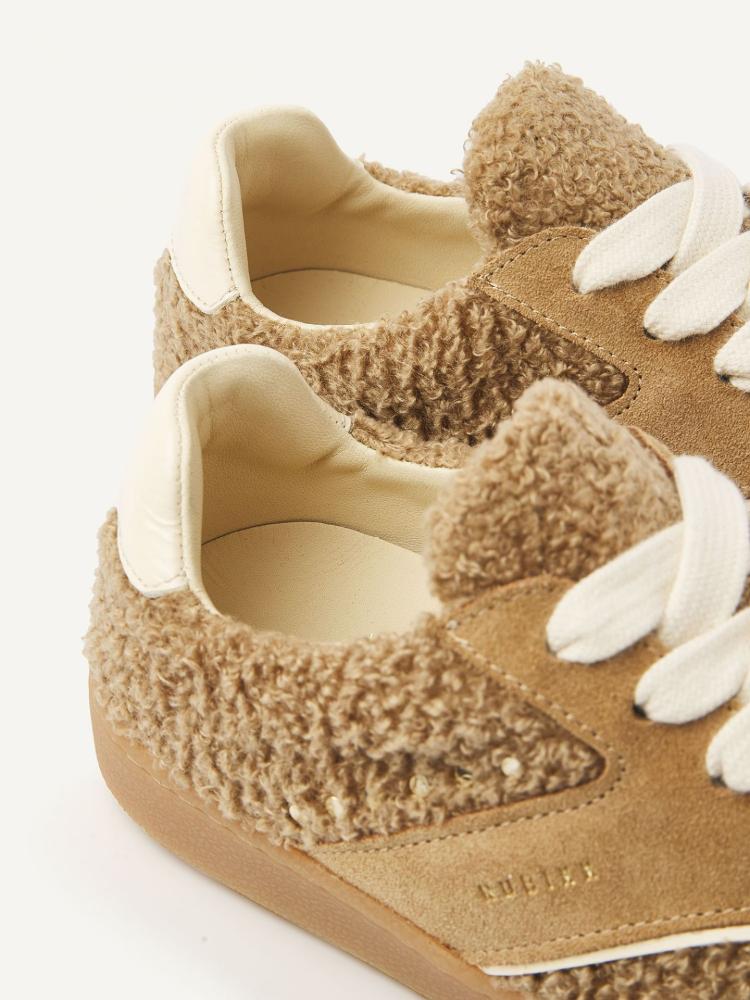 Nubikk - Ray Owen studs