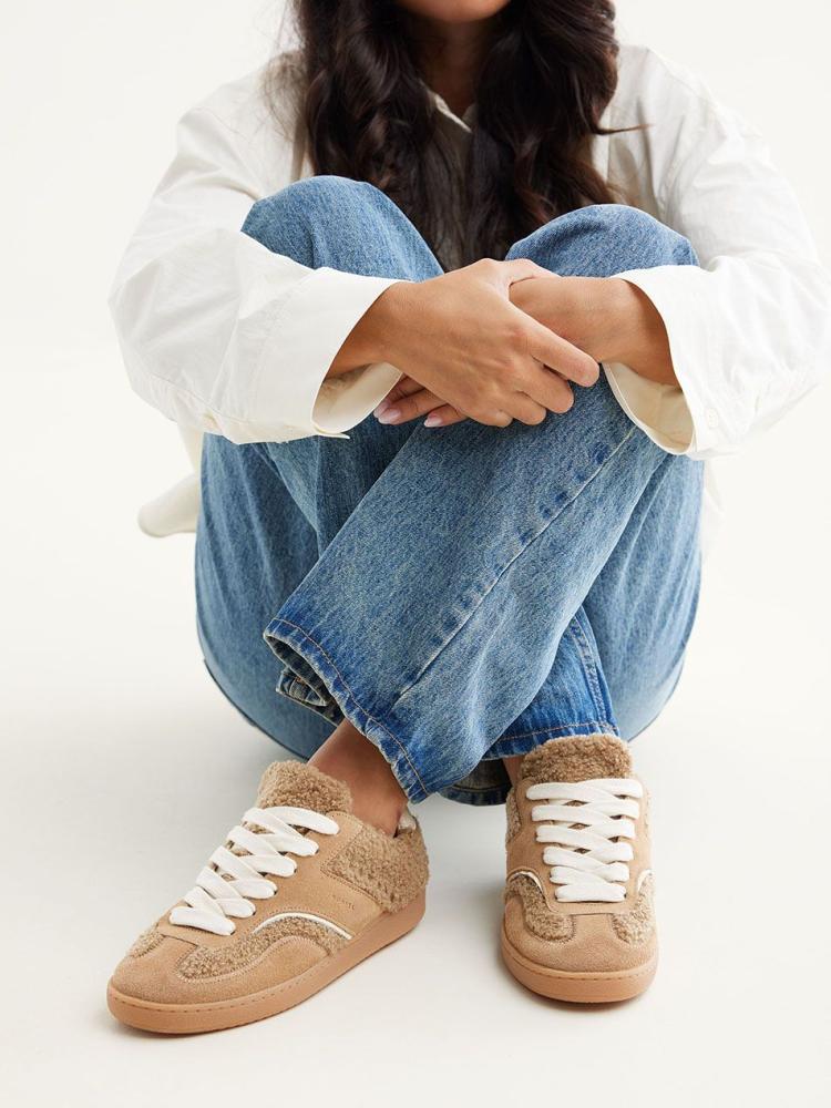 Nubikk - Ray Owen studs