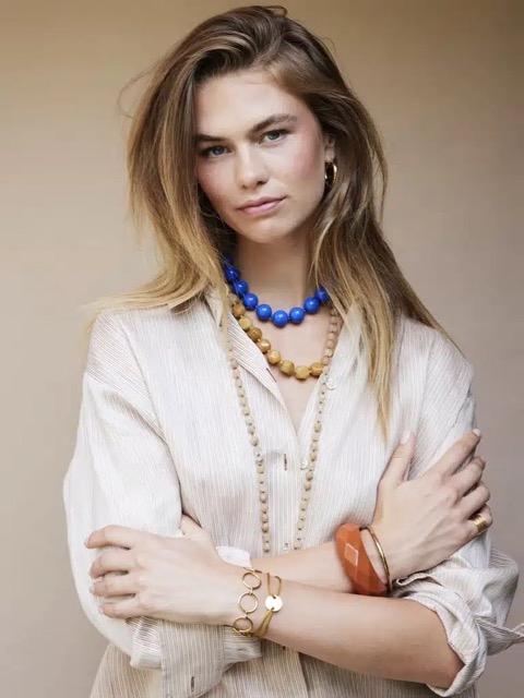 Ellen Beekmans - Facet geslepen bangle gelakte hars