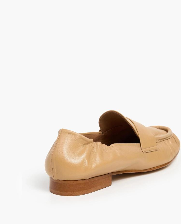 Flattered - Samoa Leather Biscotti