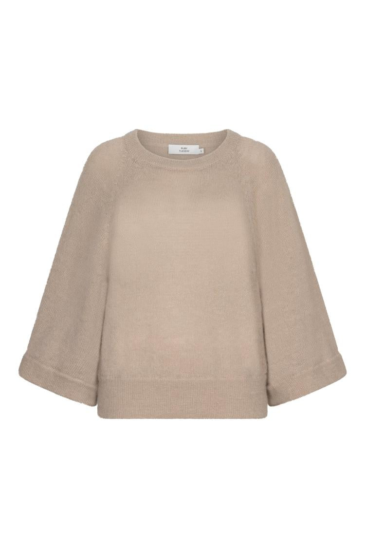 Ruby Tuesday - Veluse