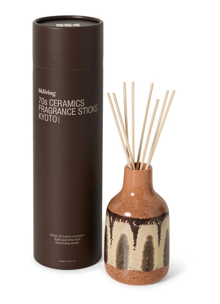 HK Living - 70s ceramics: fragrance stick kyoto