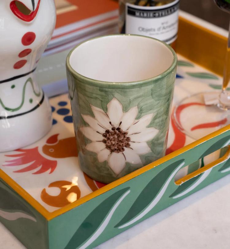 Anna+Nina - white lotus dreams pot