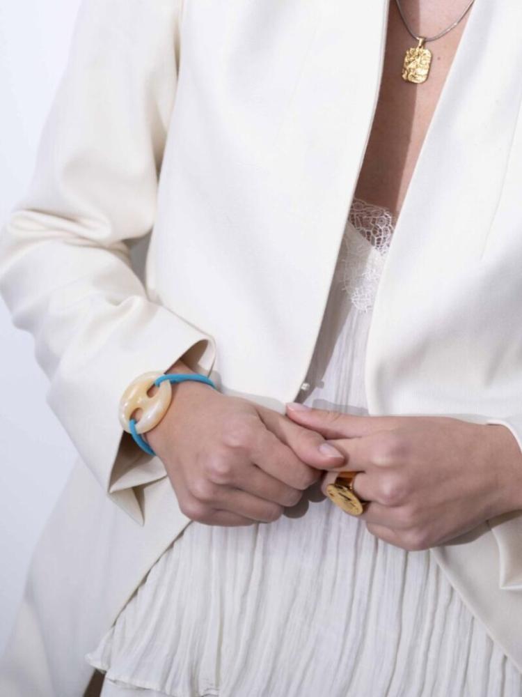 Ellen Beekmans - Armband met XL opengewerkte bedel / turquoise