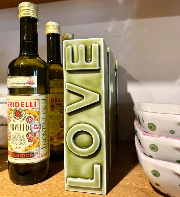 Anna+Nina - Love olive candle holder