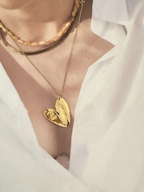 Ellen Beekmans - korte ketting met groot hart