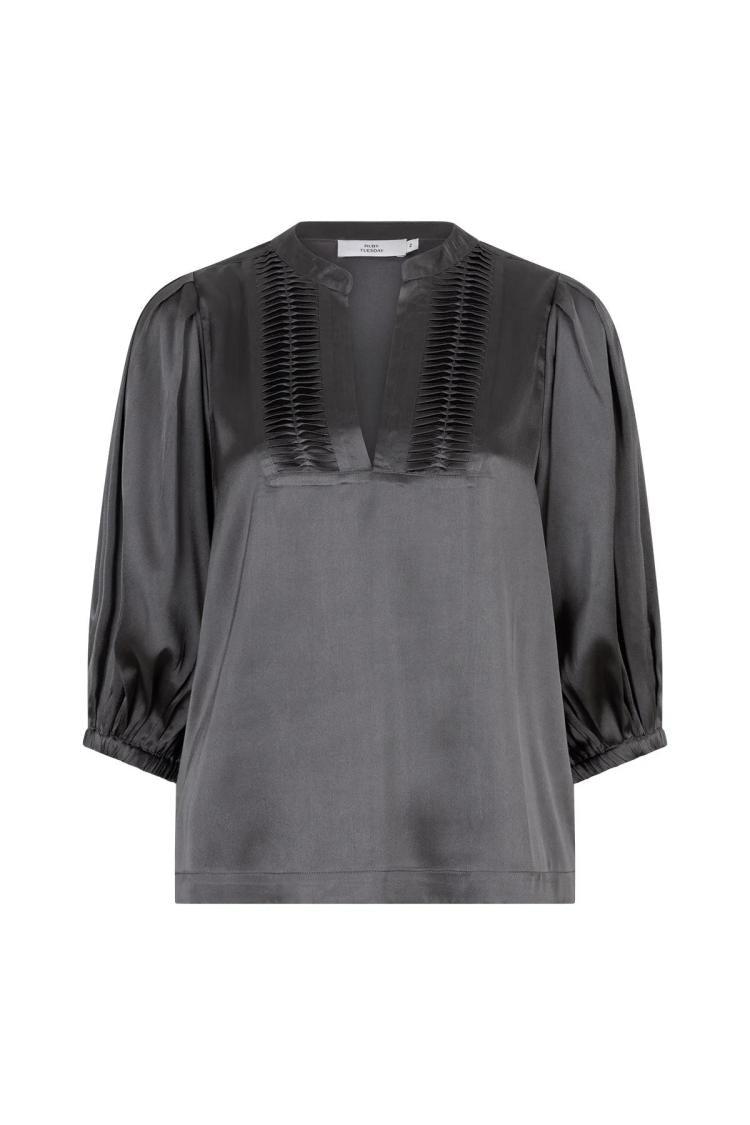 Ruby Tuesday - Ivett