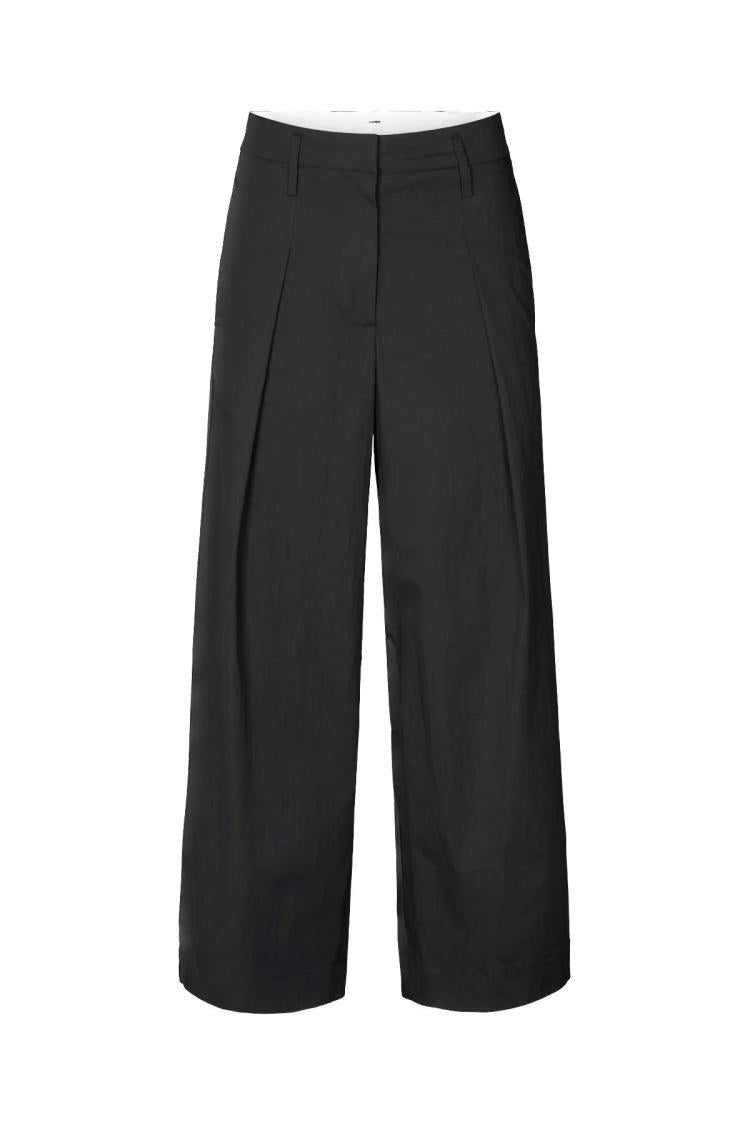 Rabens Saloner - Enel