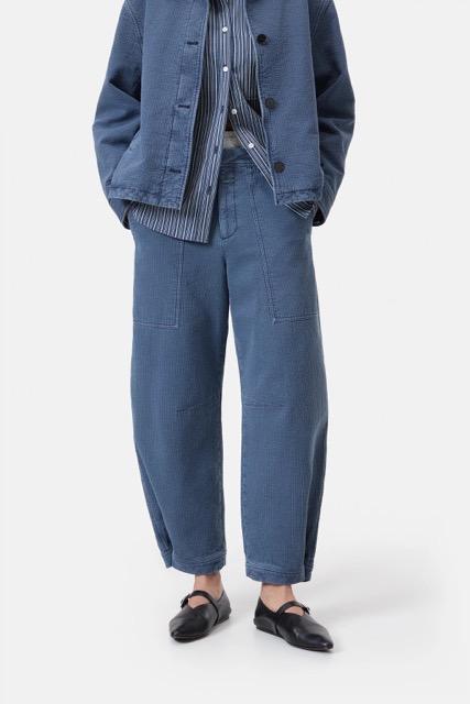 Closed - Rhannon broek