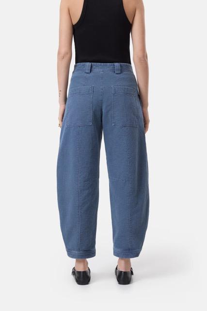 Closed - Rhannon broek