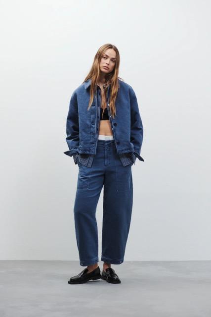 Closed - Rhannon broek