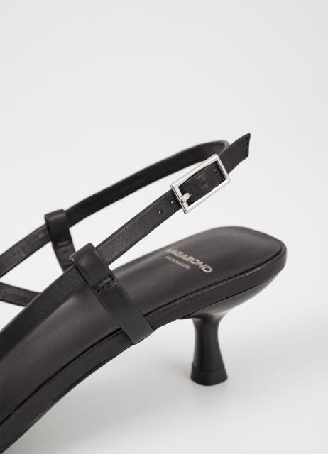 Vagabond Shoemakers - Jonna