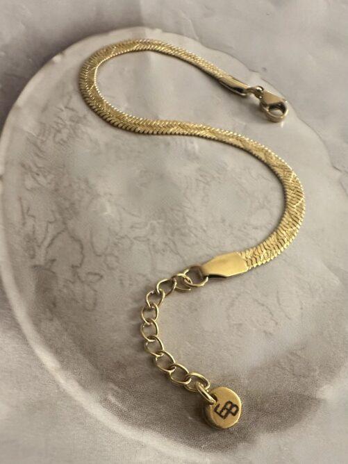Ellen Beekmans - Platte snake armband met patroon
