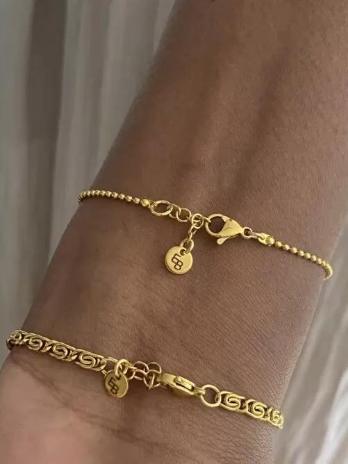 Ellen Beekmans - Armbandje met open hartje