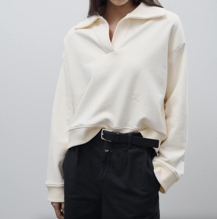 Closed - Open polo sweatshirt