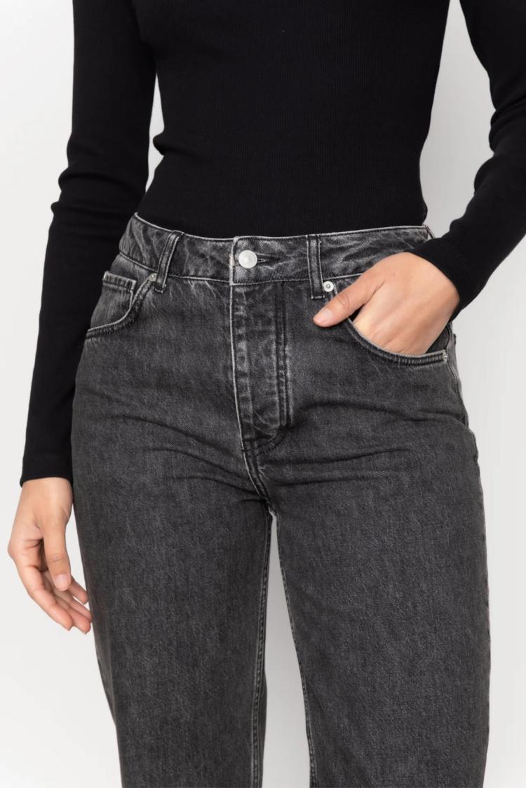 Camilla Pihl - Billie