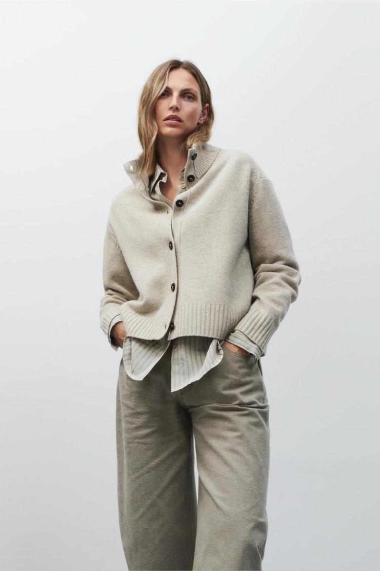 Closed - Rollneck cardigan