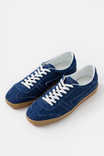 Closed - Sneakers made of denim