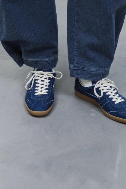 Closed - Sneakers made of denim