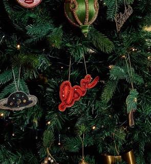 Anna+Nina - Love ornament