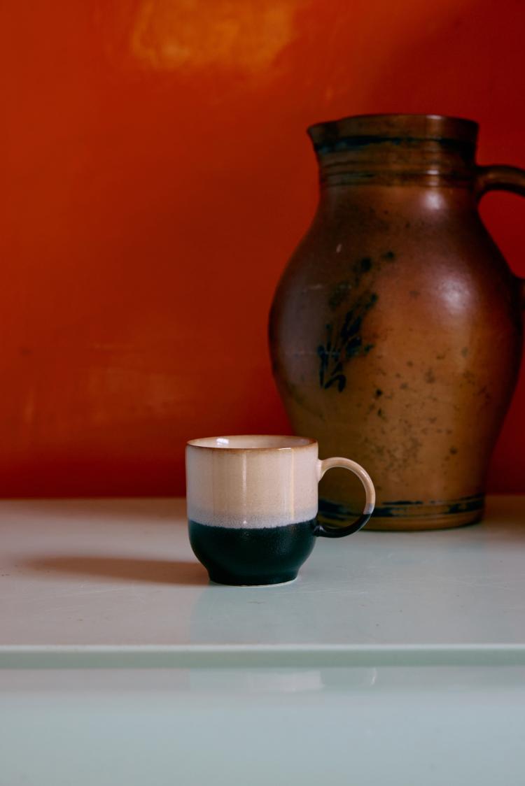 HKliving - Abstract, cafe mugs