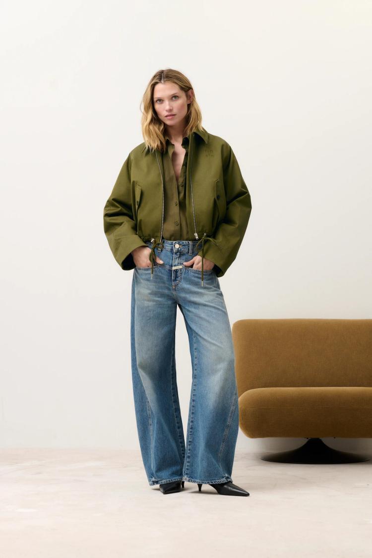 Closed - Green jacket