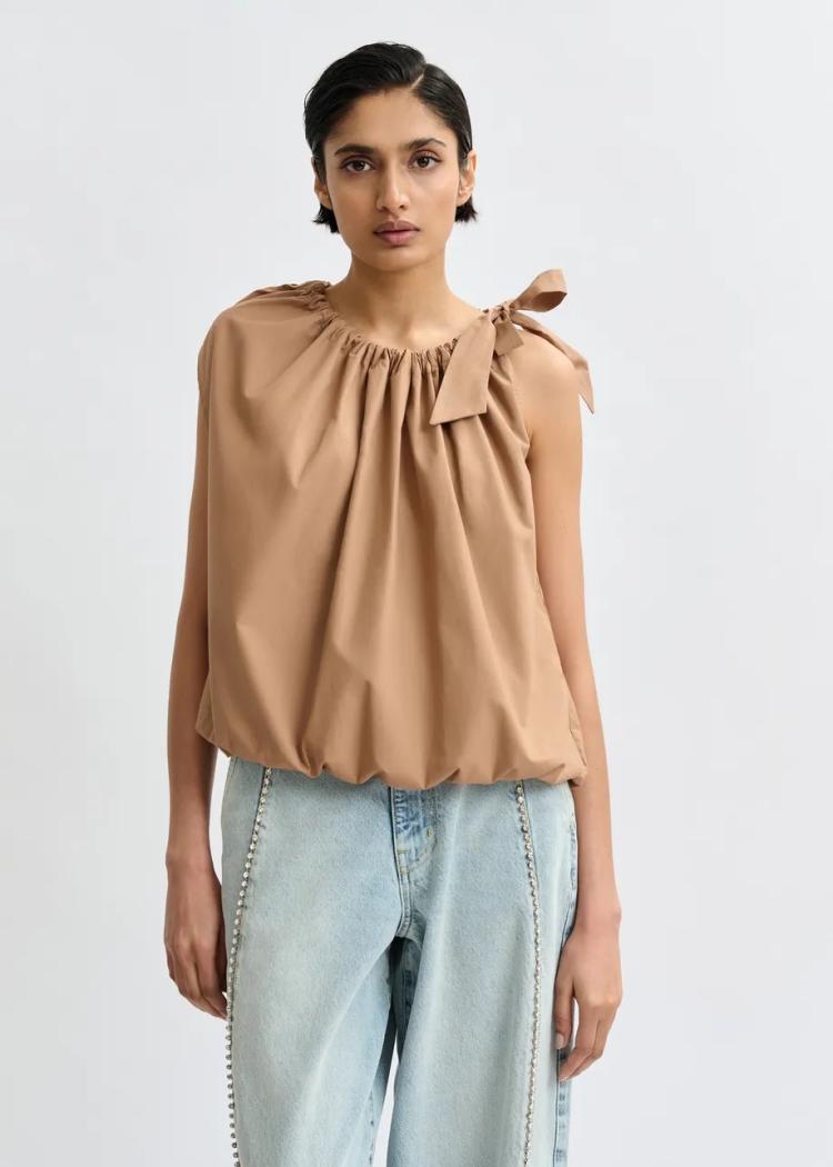 Essentiel  Antwerp - Jaylah