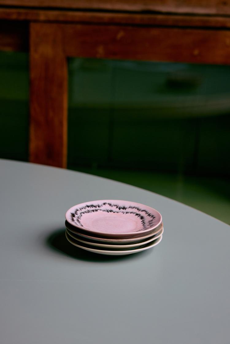 HK Living - 70s Ceramics: saucers, Doodle