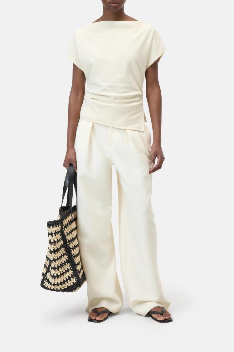 Closed - Off-shoulder top