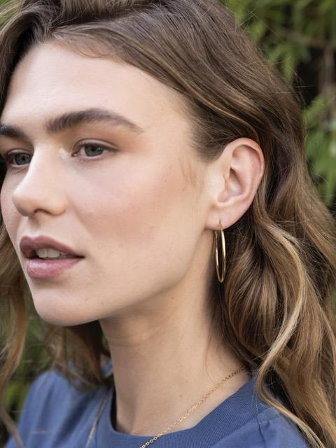 Ellen Beekmans -  Golden hoops M