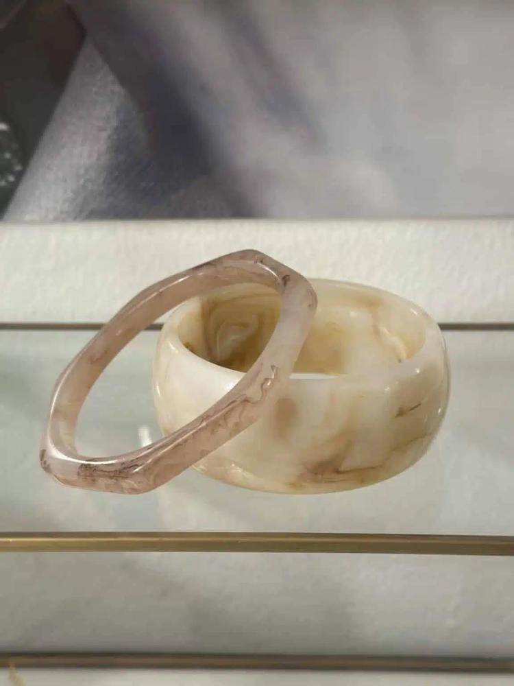 Ellen Beekmans - Brede bangle wit-bruin melee