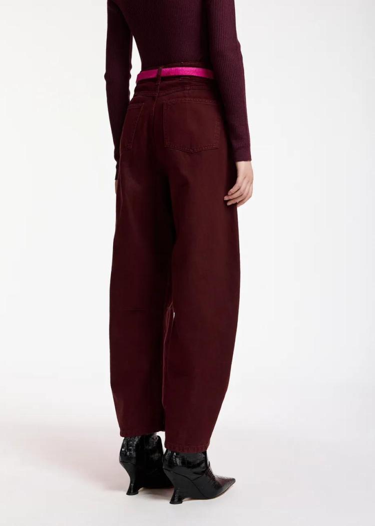 Essentiel Antwerp - Kokos colour denim barrel leg