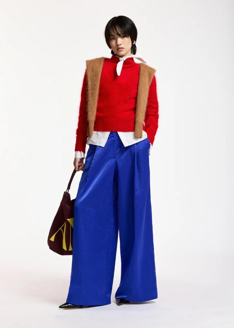 Essentiel  Antwerp - Karacas cashmere red