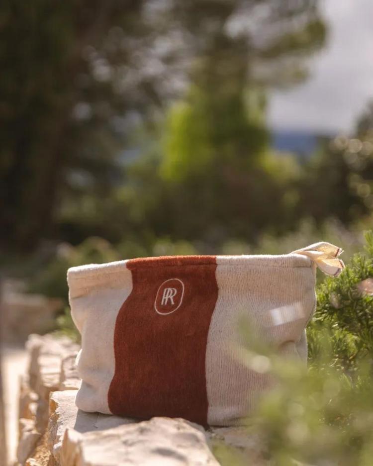 Placereservee - Toiletry bag tan